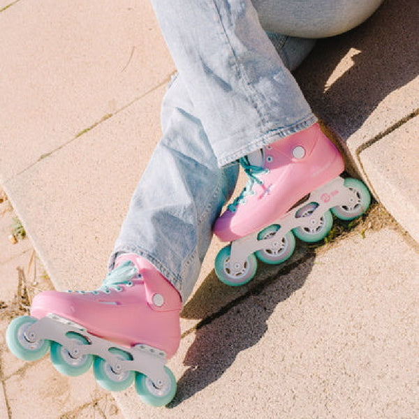 Powerslide-Zoom-80-Inline-Skates-Cotton-Candy-Lifestyle