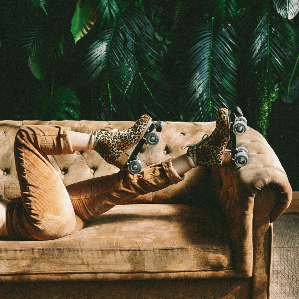 Roces-Piper-Roller-Skate-Leopard-Models-Legs-On-Couch